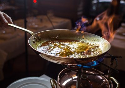 Crêpes Suzette flambées au Grand Marnier